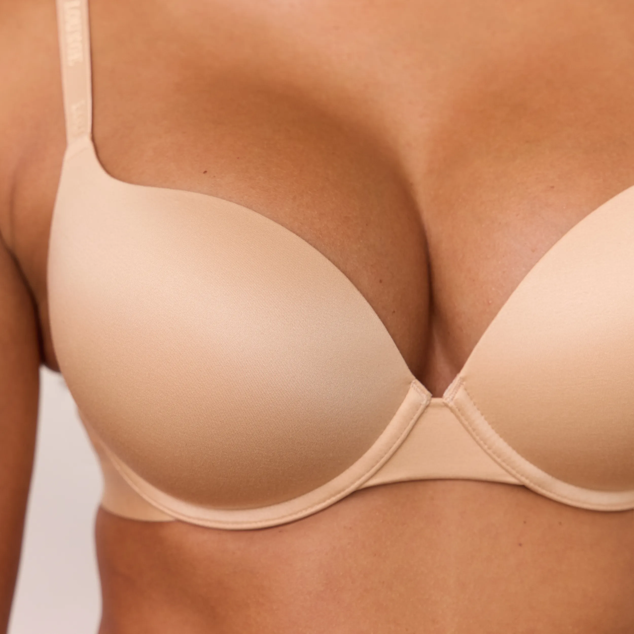 Everyday Ultimate Push-Up Bra - Sand