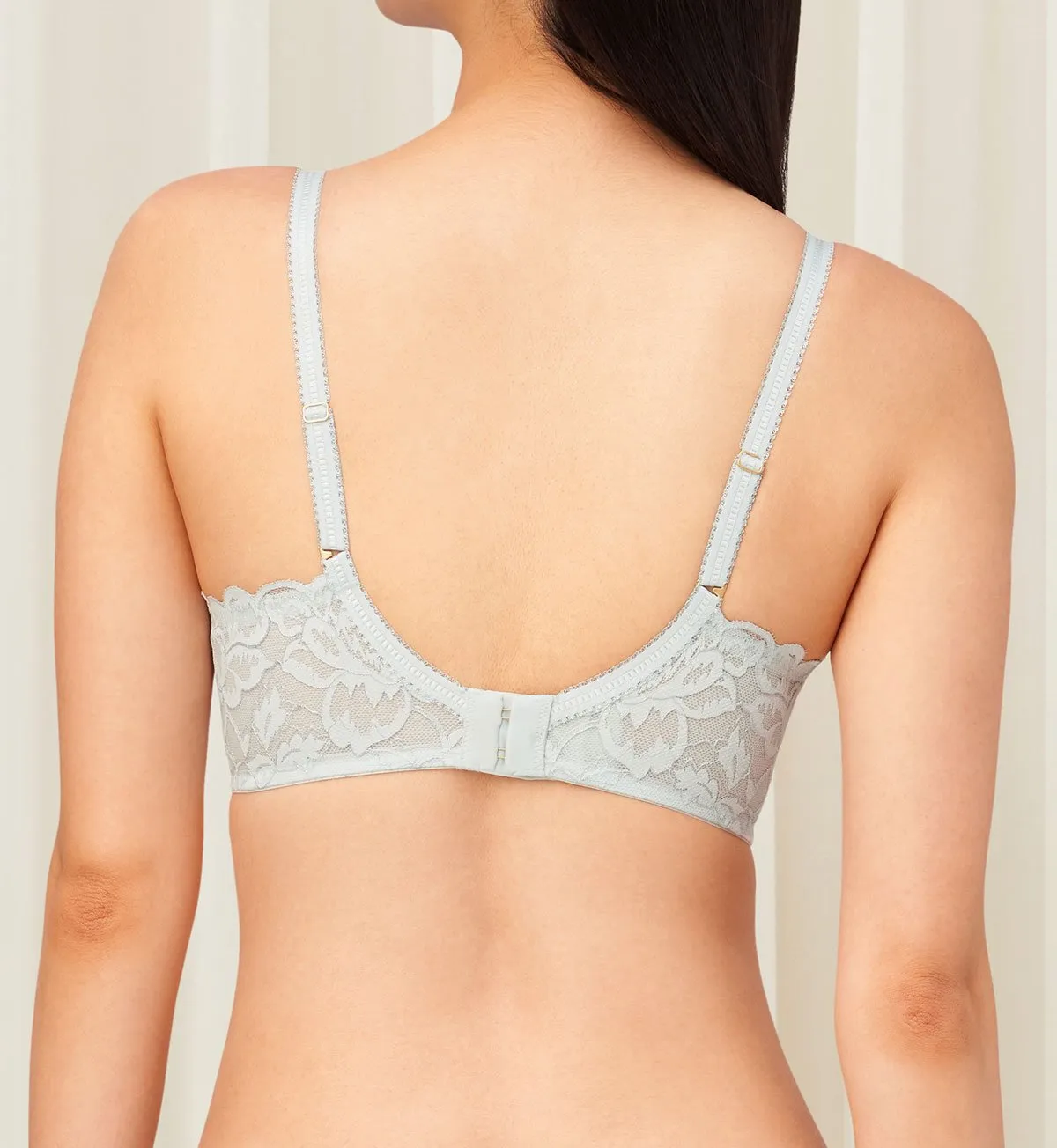 LUXE LACE NON-WIRED PUSH UP DEEP V BRA